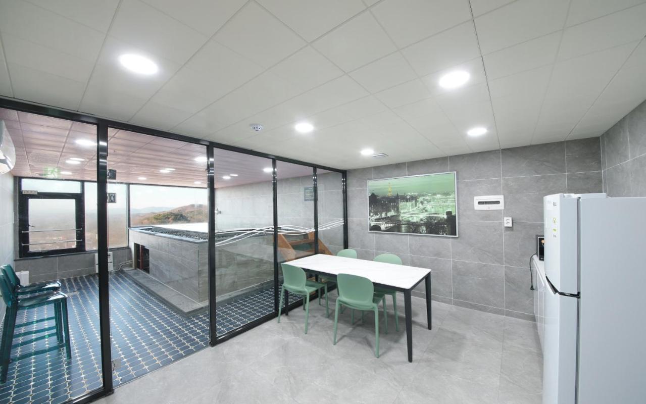 Wj Hotel Pool House Wonju Exterior foto